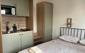 Olive Centre Apartment